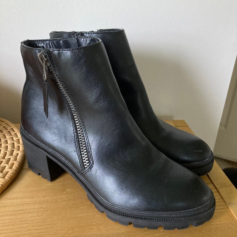 BKE Taylar Chunky Combat Platform Black Boots Side Zipper Women’s 10M